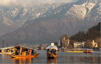 Houseboat KAshmir