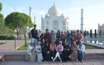 Travel agent terpercaya untuk trip Kashmir 