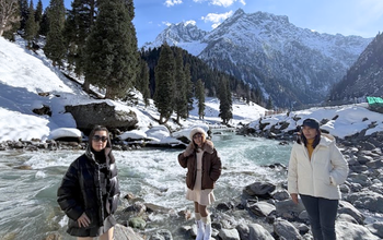 Estimasi biaya trip Kashmir dari Indonesia